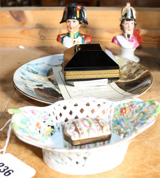 2 porcelain military busts, glass box and cover and decorative ceramics